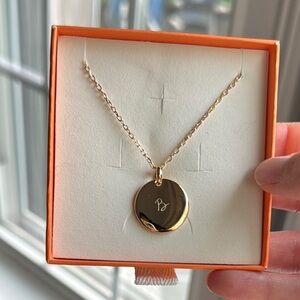 BRAND NEW NEVER WORN Merci Maman B initial 18k gold necklace